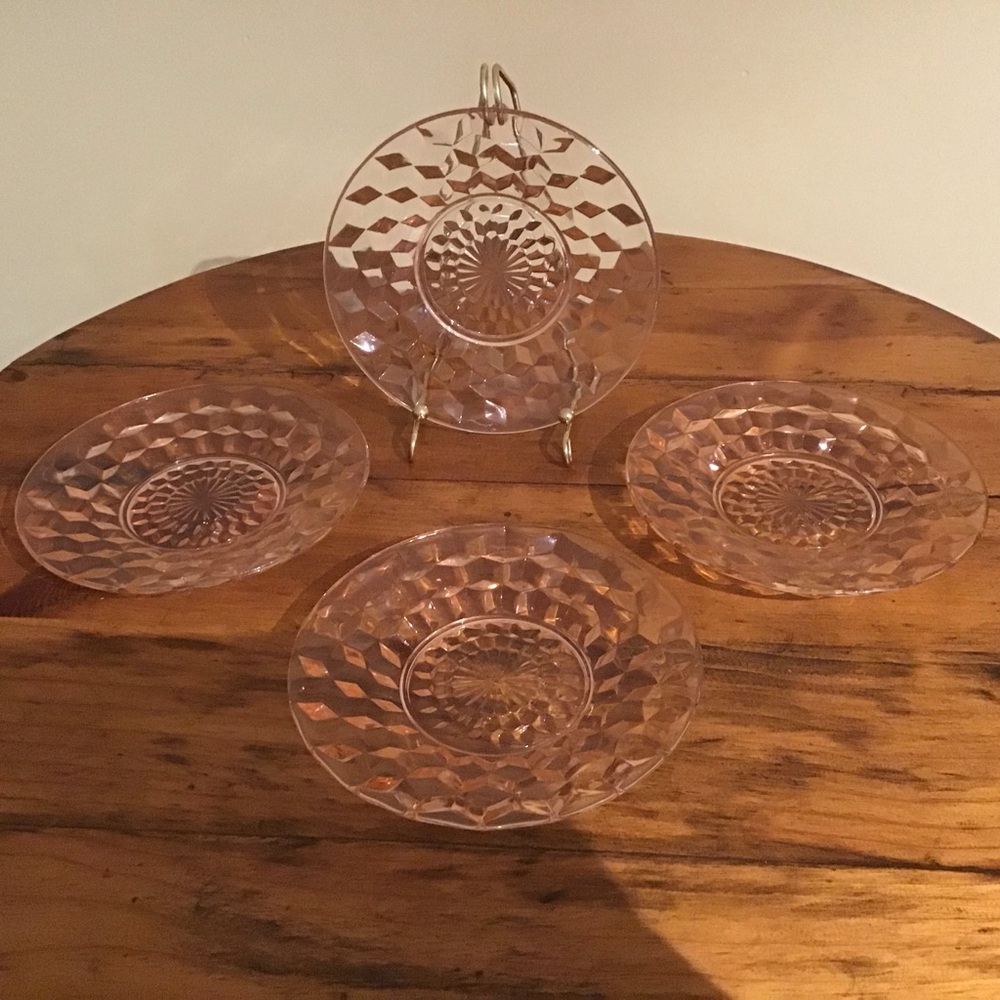 Pink Depression Glass Plates(Set of 4) - Picture 3 of 5